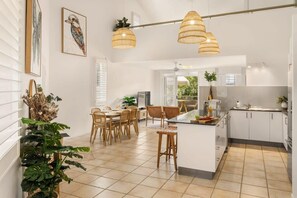Dining - Spacious Seaside Oasis on Dicky Beach (Dicky Beach)