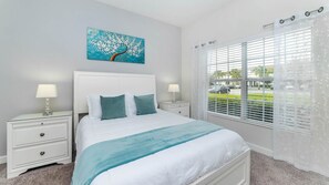 4 bedrooms, laptop workspace, bed sheets