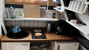 Uklassifisert bilde, 2 av 16, knapp