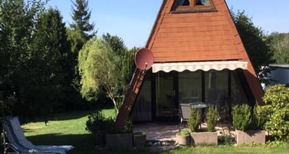 Gemütliches Ferienhaus mit sonniger Terasse Frankenwald nähe Badesee / Smart-TV