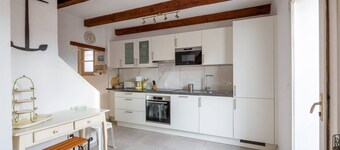 Warm house 70 m from the sea