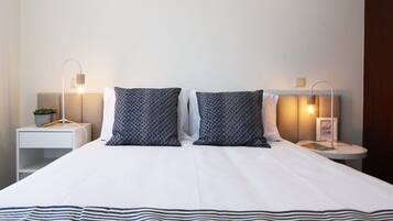 4 bedrooms, iron/ironing board, travel crib, free WiFi