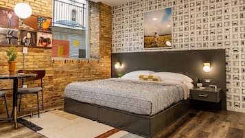 1 habitación, tabla de planchar con plancha, wifi y ropa de cama