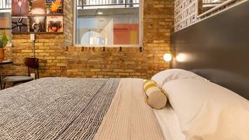 1 chambre, fer et planche à repasser, Wi-Fi, draps fournis