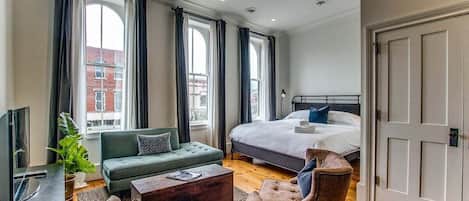 Bügeleisen/Bügelbrett, kostenloses WLAN, Bettwäsche