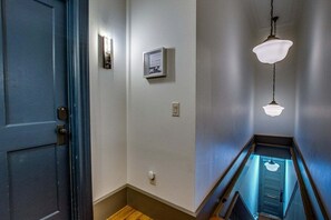 Interior - Sheridan House-Studio:upscale apartment on Main St (Penn Yan)