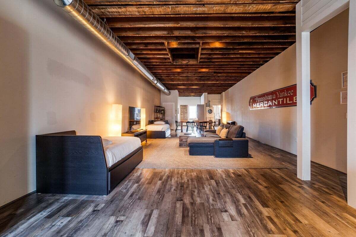 1 chambre, bureau, fer et planche à repasser, Wi-Fi gratuit