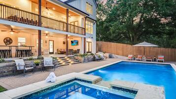 AuĂenpool, beheizter Pool