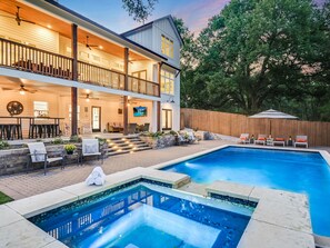 Outdoor pool, a heated pool