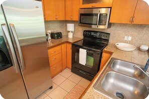 Private kitchen - Located just steps from Rincon's most beautiful beaches and local restaurants (rincon)