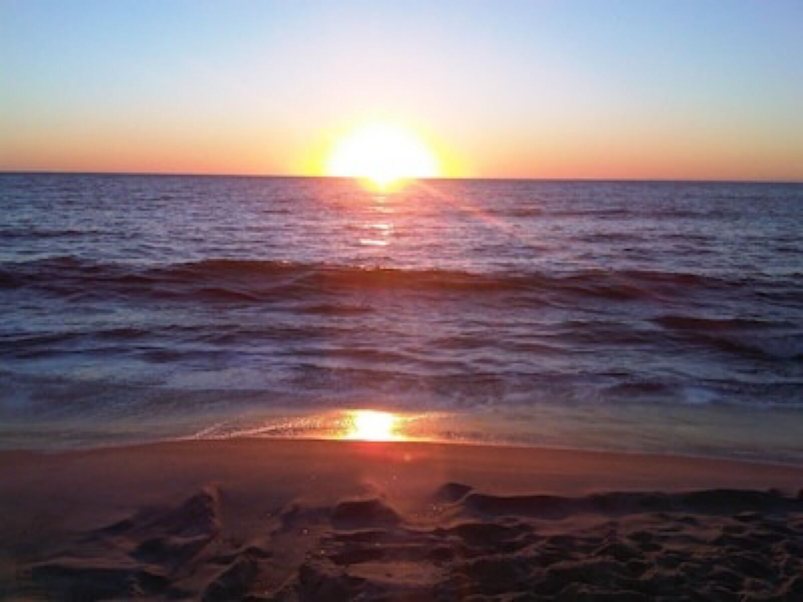 بالقرب من الشاطئ