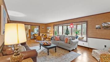 Älytelevisio, kirjoja