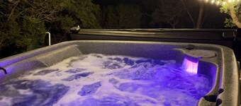 A Peaceful Stay at Serene Shores!