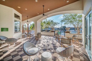 Terrace/patio - Stunning Villa! Sweeping Views of Florida Nature and Fantastic Game Room (Davenport)