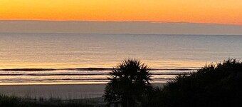 VILLAMARE 3331, OCEANFRONT, BEACHFRONT