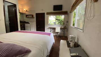 1 chambre, bureau, Wi-Fi gratuit, draps fournis