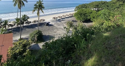 Wi-Fi+Piscina+10min a surf+Privada+Tranquila+Naturaleza