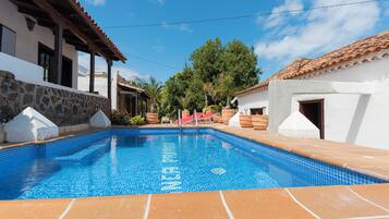 House | Pool | Outdoor pool