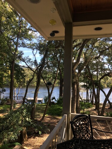 Luxury on the Suwannee