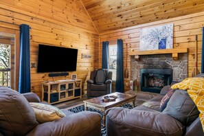 TV, fireplace, Netflix, Hulu