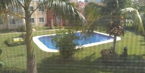 Family Apartment, 2 Bedrooms | 2 bedrooms, free WiFi, bed sheets - Alojamiento con piscina en Acapulco (Acapulco)