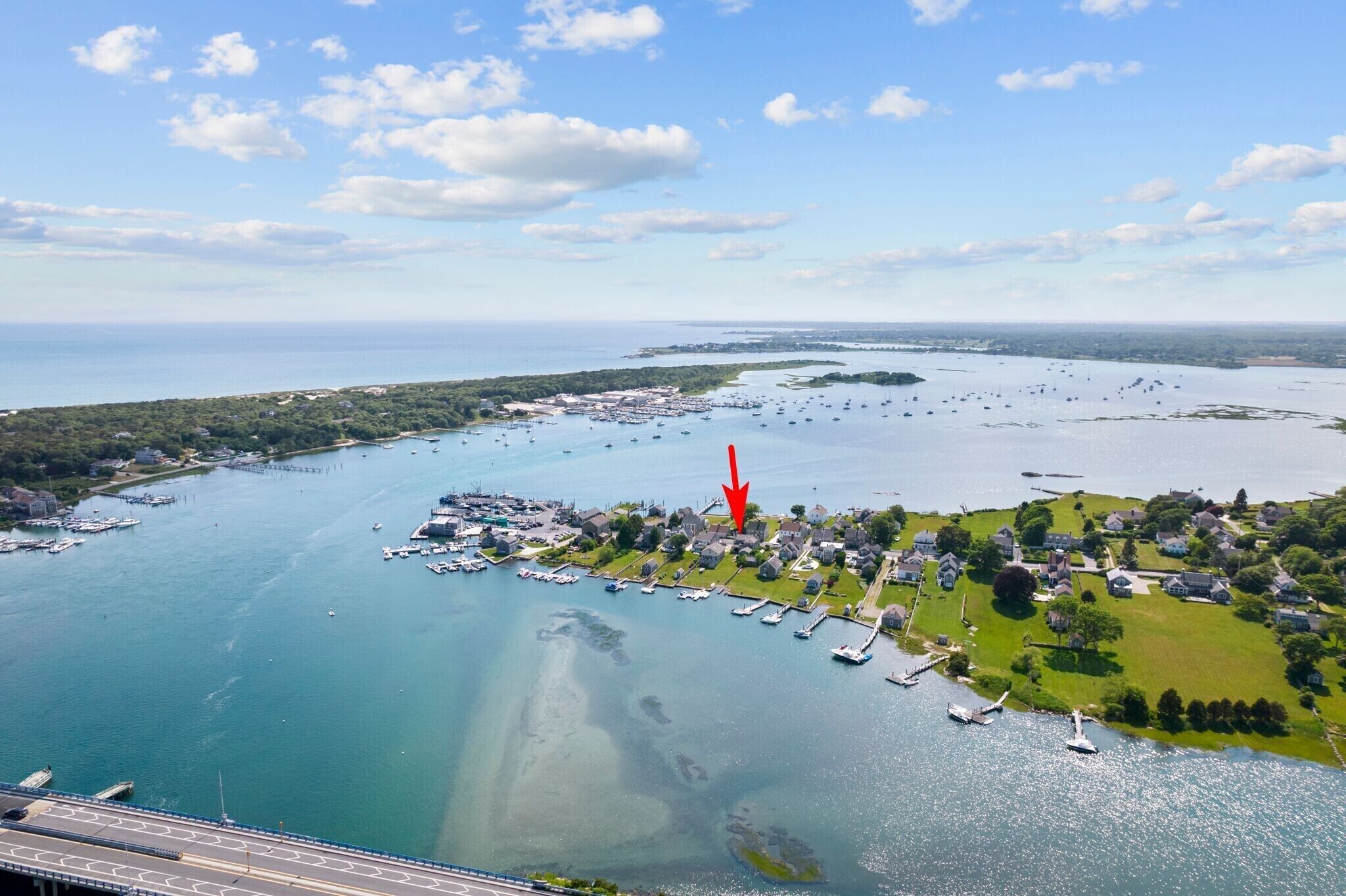Waterfront- 3 Bedroom Home on Westport Point