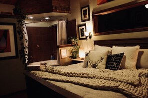 3 chambres, fer et planche à repasser, lit parapluie, Wi-Fi gratuit