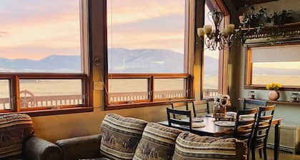 Beautiful Views!! Peaceful Tranquil Home near Grand Canyon, Skiing, Flagstaff!!