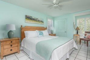 1 habitación, ropa de cama hipoalergénica y escritorio 