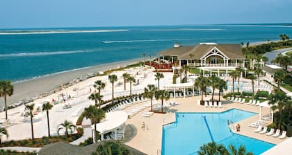 STUNNING BEACHFRONT UPPER VILLA,Electric Awning over Deck,Amenity Cards INCLUDED