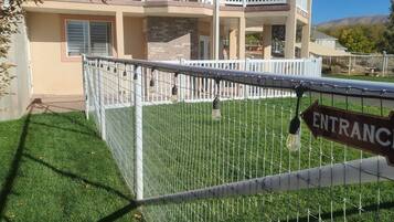 Enceinte de l’hébergement