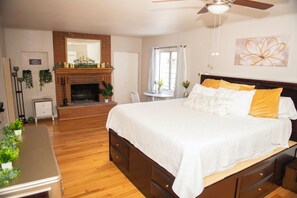 3 chambres, fer et planche à repasser, Wi-Fi gratuit, draps fournis