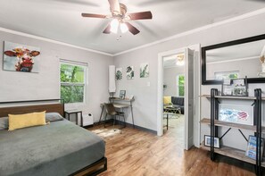 1 bedroom, desk, iron/ironing board, free WiFi