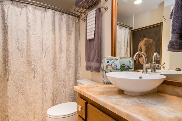 Bathroom - Wildflower 603 (Sun Valley)