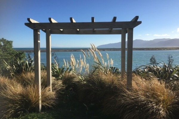 Lake Ferry Hotel (7-10 minute walk)