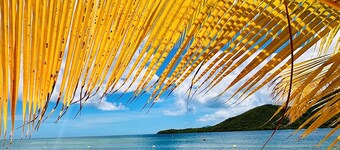 Rêves de Soleil: Summer Sunset Lodge with exceptional view of the bay