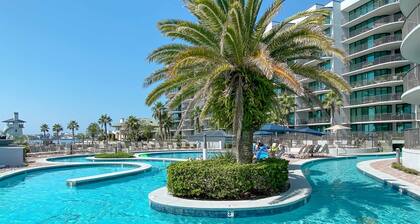 Lighthouse on the Bay 2308-2bd/2ba-Pet Friendly, Lazy River, Boatslip, Bay Views