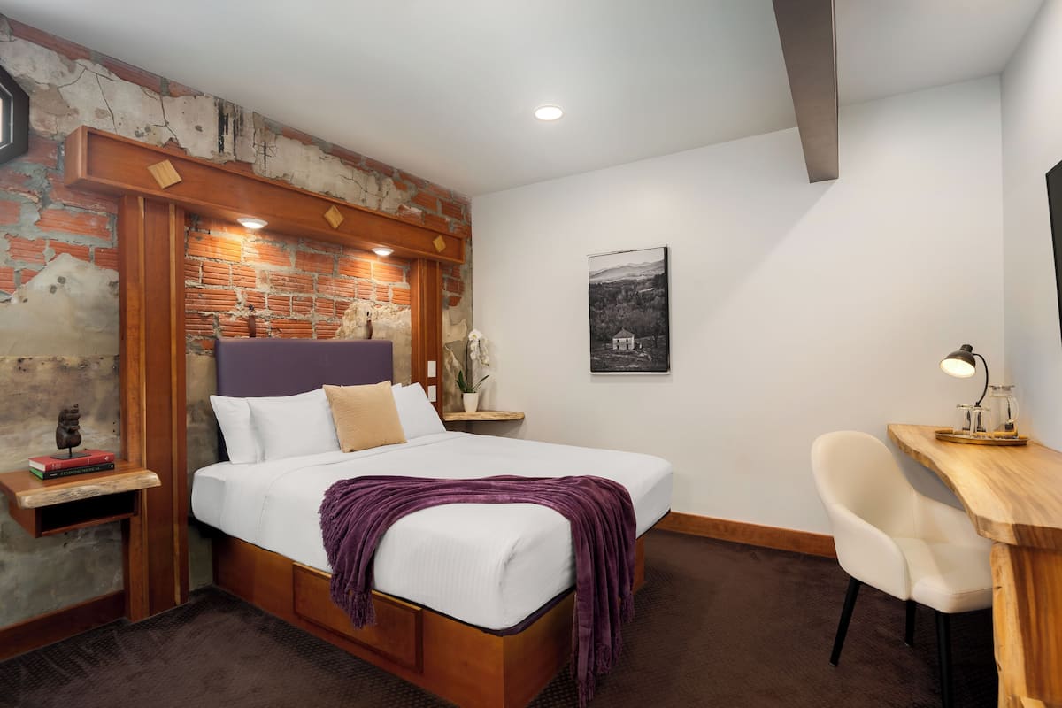 Superior Room, 1 Queen Bed | Premium bedding, down duvets, blackout curtains, iron/ironing board