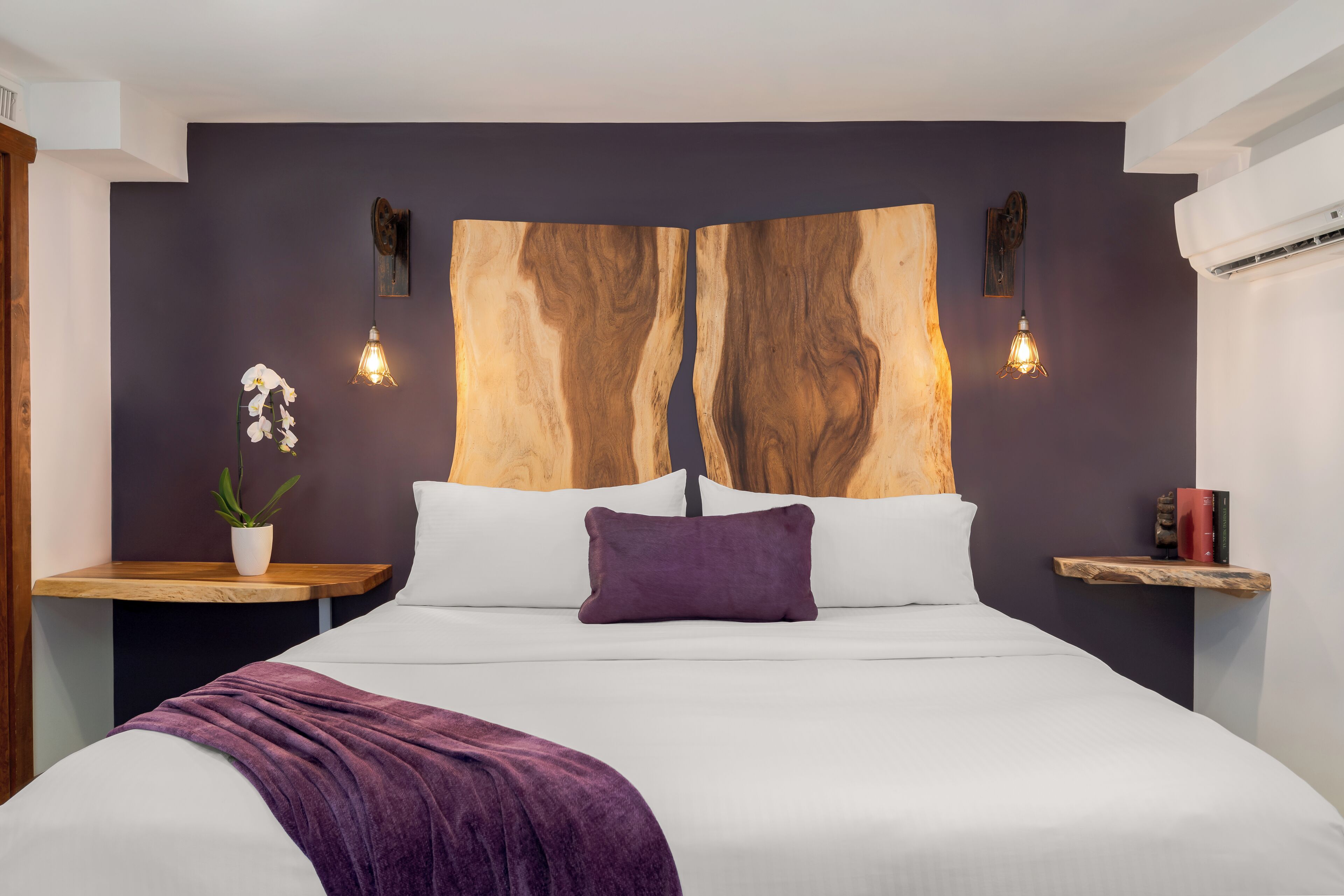 Chambre Standard, 1 très grand lit, rez-de-chaussée | Literie de qualité supérieure, couette en duvet d'oie