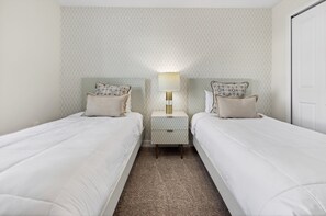 4 bedrooms, iron/ironing board, travel cot, Internet