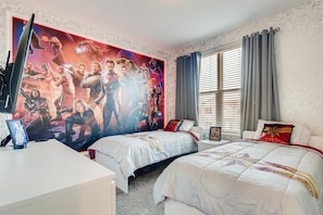 5 Schlafzimmer, Bügeleisen/Bügelbrett, Reisekinderbett, Internetzugang