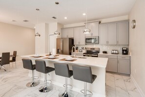 Fridge, microwave, oven, stovetop - 408 OC - Luxe 4BR Townhome Private Pool 11 Guests (Four Corners)