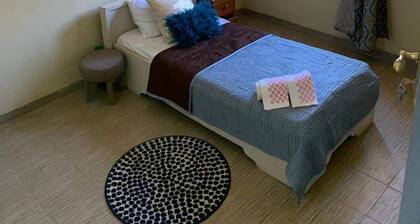 Accommodation with private entrance to the racecourse