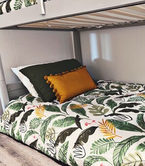 4 habitaciones, wifi gratis y ropa de cama 
