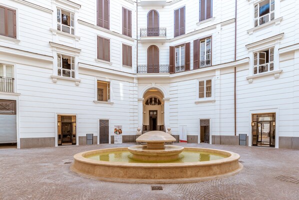 Property grounds - Nana Inn love (Napoli)