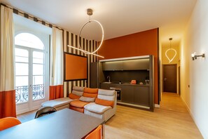 Smart TV - Nana Inn love (Napoli)