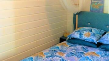 1 camera, Wi-Fi gratuito, lenzuola