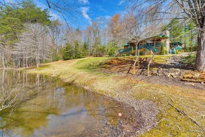 Exterior - Murphy Cabin w/ Deck, Grill & Private Pond! (Murphy)