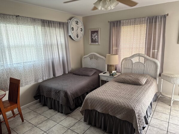 1 chambre, accès au Wi-Fi (inclus), literie fournie