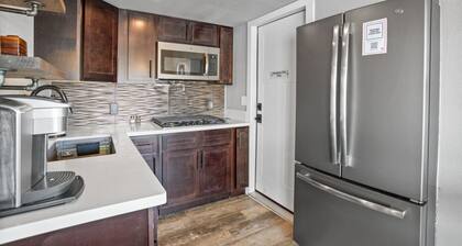 Riverside Haven. Sac River - BBQ - 180* Views - WiFi